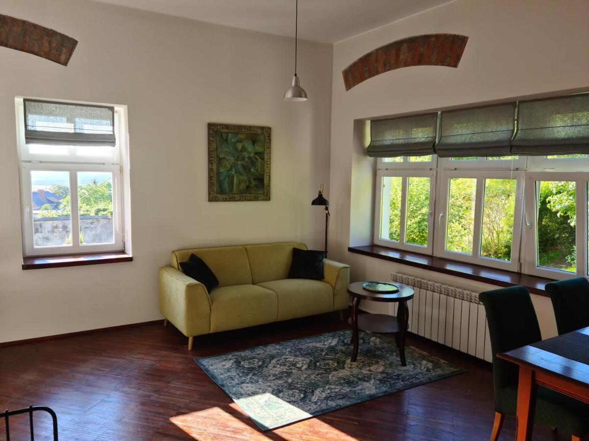 Apartament W Starej Szkole Lägenhet Srebrna Góra Exteriör bild