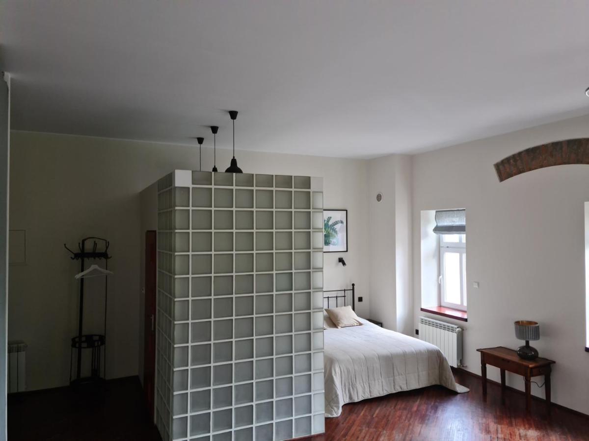 Apartament W Starej Szkole Lägenhet Srebrna Góra Exteriör bild