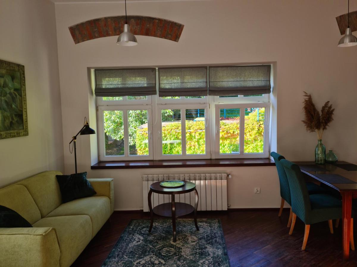 Apartament W Starej Szkole Lägenhet Srebrna Góra Exteriör bild