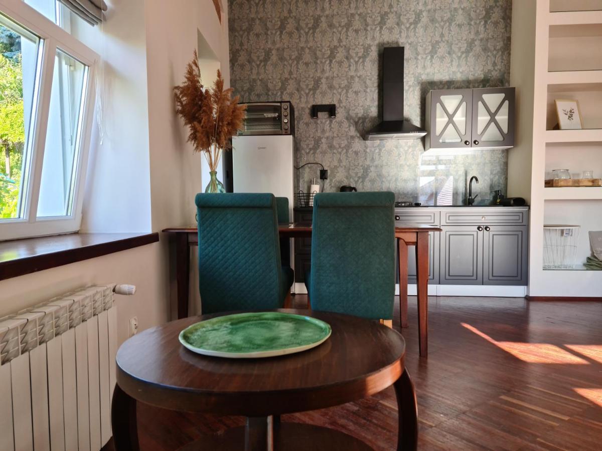 Apartament W Starej Szkole Lägenhet Srebrna Góra Exteriör bild